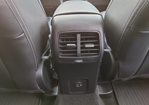 Ford Escape cena 111000 przebieg: 56500, rok produkcji 2022 z Lublin małe 742